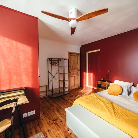 Appartement Cosy Au Coeur Du Village - Le Segala Montbazens エクステリア 写真